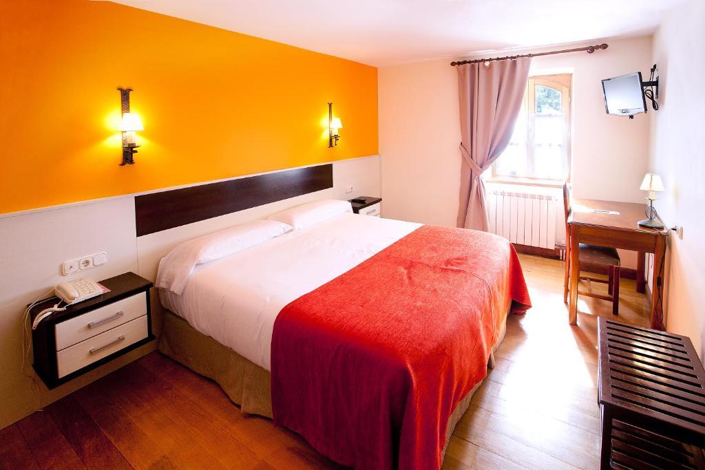 Hotel Venta De Etxalar Zimmer foto
